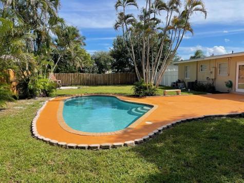 1809 NW 13th Court Fort Lauderdale FL 33311
