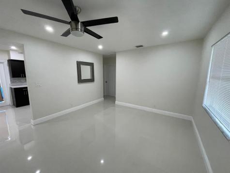 1809 NW 13th Court Fort Lauderdale FL 33311
