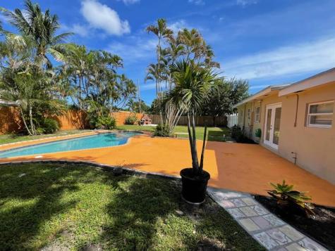1809 NW 13th Court Fort Lauderdale FL 33311