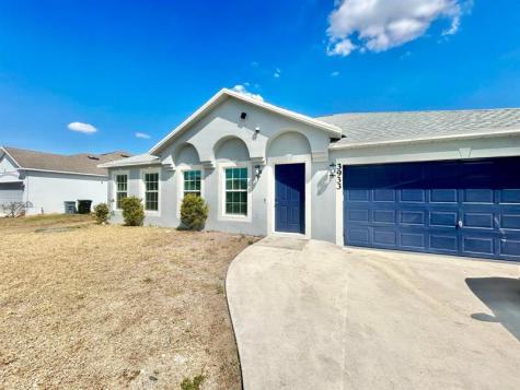 3933 SW Kakopo Port St Lucie FL 34953