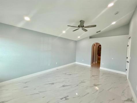3933 SW Kakopo Port St Lucie FL 34953