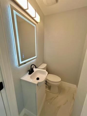 3933 SW Kakopo Port St Lucie FL 34953