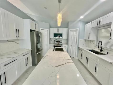 3933 SW Kakopo Port St Lucie FL 34953