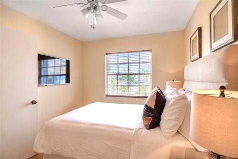 355 Virginia Street Hollywood FL 33019