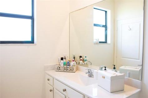 315 NE 208th Terrace Miami FL 33179