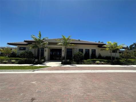 315 NE 208th Terrace Miami FL 33179