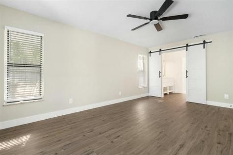 210 SE Crosspoint Drive Port St Lucie FL 34983