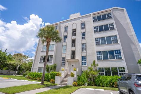 250 NE 20th Street Boca Raton FL 33431