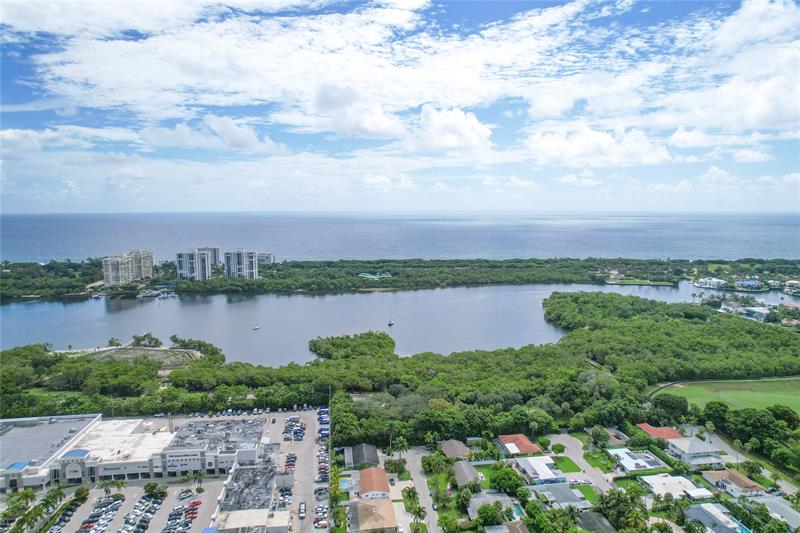 250 NE 20th Street Boca Raton FL 33431