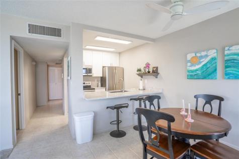 250 NE 20th Street Boca Raton FL 33431