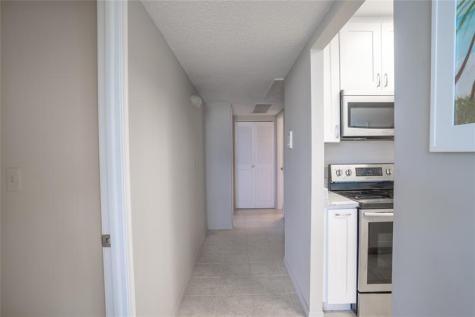 250 NE 20th Street Boca Raton FL 33431