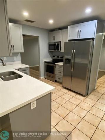 6957 NW 8th Court Margate FL 33063