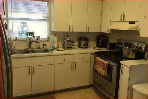 10975 SW 72nd Terrace Miami FL 33173