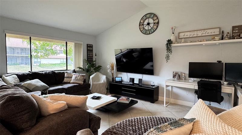 5641 Coach House Circle Boca Raton FL 33486