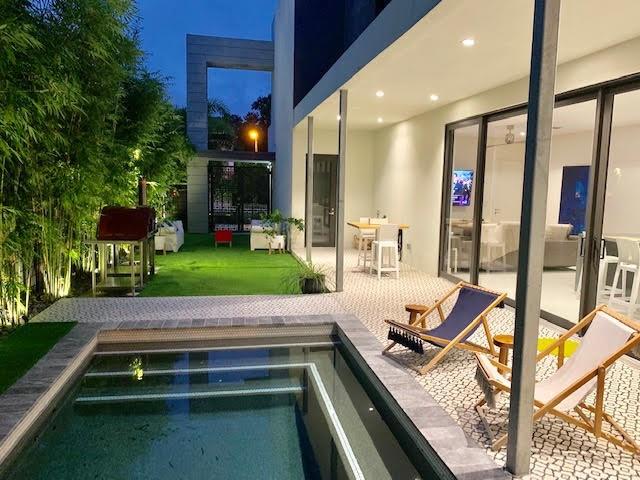 617 SW 10th Street Fort Lauderdale FL 33315