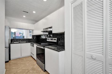 1415 S Miami Road Fort Lauderdale FL 33316