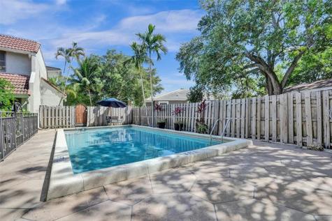 1415 S Miami Road Fort Lauderdale FL 33316