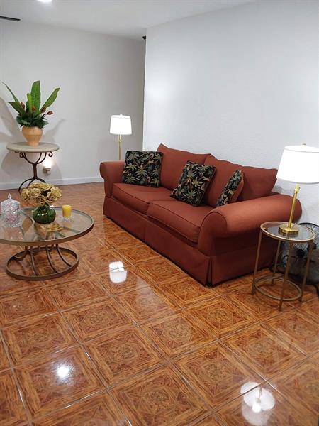 Lauderdale Lakes FL 33313