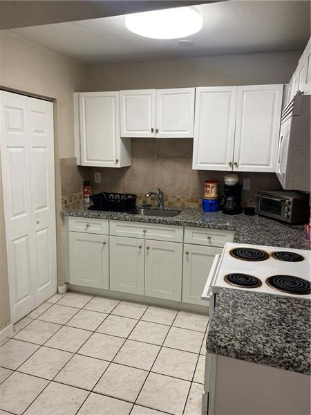 5701 NW 27th Court Fort Lauderdale FL 33313