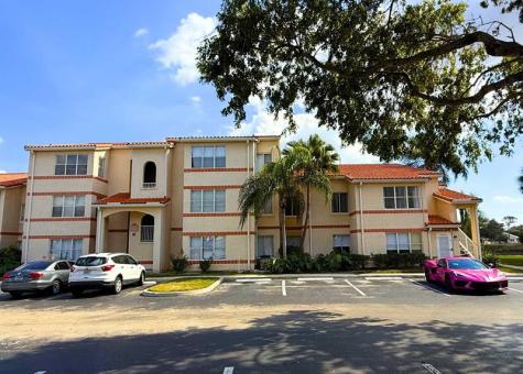 3310 N Pinewalk Drive N Margate FL 33063