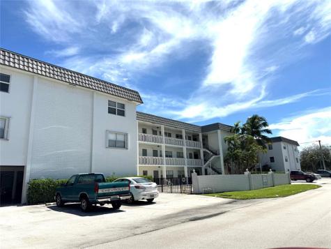 6200 NE 22nd Way Fort Lauderdale FL 33308