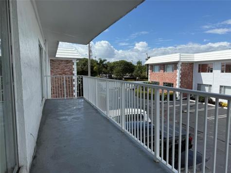 412 S Cypress Road Pompano Beach FL 33060