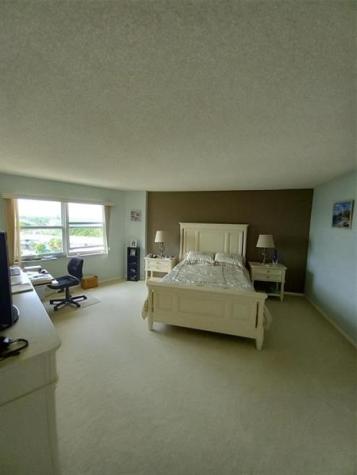 1200 Hibiscus Avenue Pompano Beach FL 33062