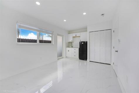1240 NW 172nd Street Miami FL 33169