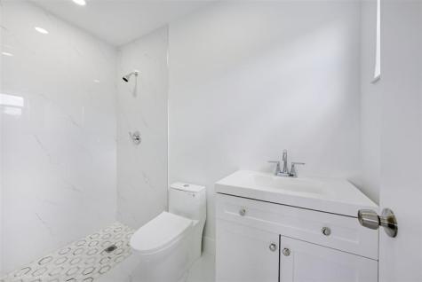 1240 NW 172nd Street Miami FL 33169