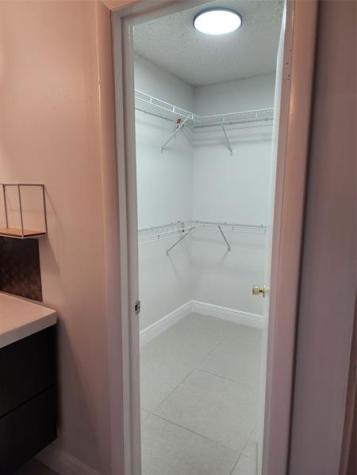 5140 SW 40th Avenue Dania Beach FL 33314