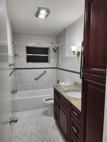 5140 SW 40th Avenue Dania Beach FL 33314