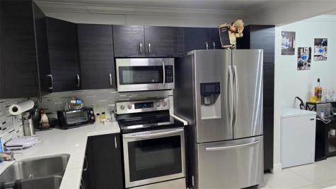 5140 SW 40th Avenue Dania Beach FL 33314