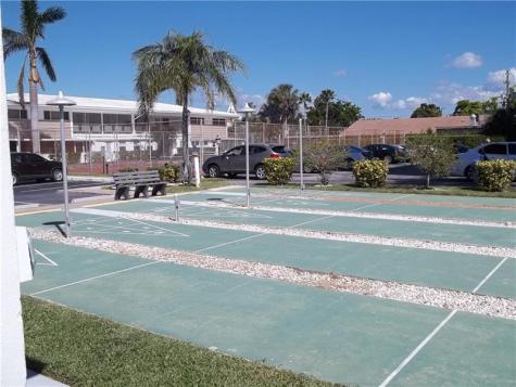 3040 NE 16th Avenue Oakland Park FL 33334