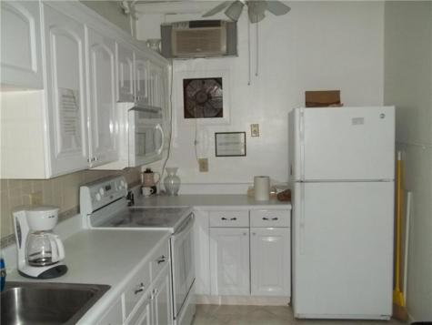 3040 NE 16th Avenue Oakland Park FL 33334