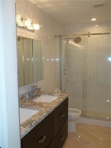 3040 NE 16th Avenue Oakland Park FL 33334
