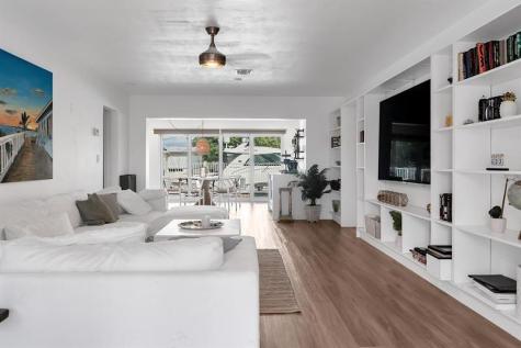 2233 SE 15th Street Pompano Beach FL 33062