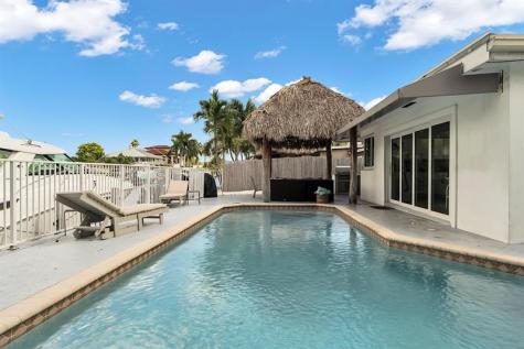2233 SE 15th Street Pompano Beach FL 33062