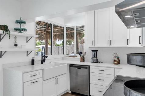 2233 SE 15th Street Pompano Beach FL 33062