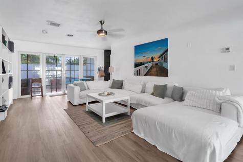 2233 SE 15th Street Pompano Beach FL 33062
