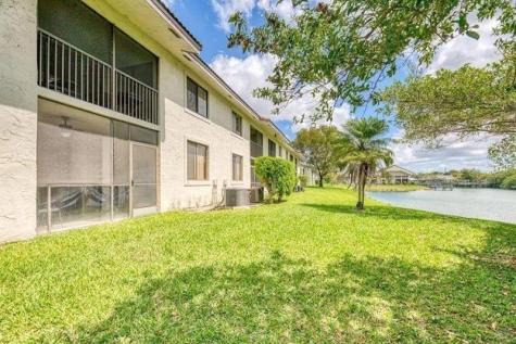 3300 NW 46th Street Oakland Park FL 33309