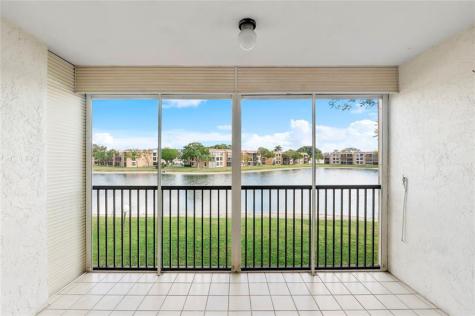 6519 Coral Lake Drive Pompano Beach FL 33063