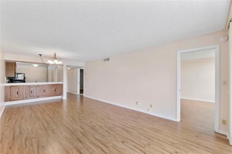 6519 Coral Lake Drive Pompano Beach FL 33063