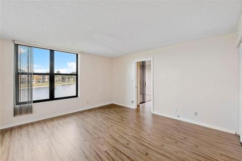 6519 Coral Lake Drive Pompano Beach FL 33063