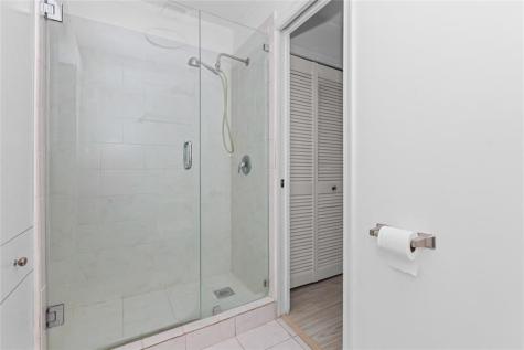 5051 Pine Drive Boynton Beach FL 33437