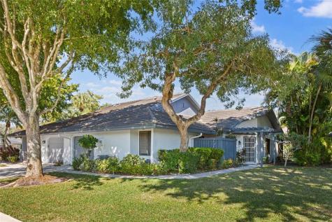 5051 Pine Drive Boynton Beach FL 33437