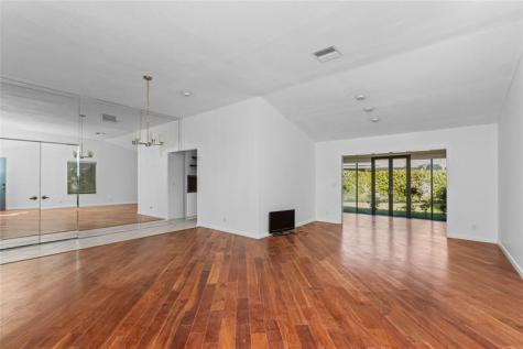5051 Pine Drive Boynton Beach FL 33437