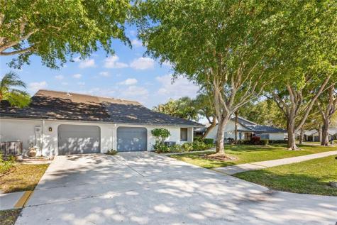 5051 Pine Drive Boynton Beach FL 33437