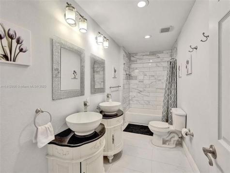 2500 NE 19th Street Pompano Beach FL 33062
