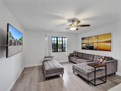 2500 NE 19th Street Pompano Beach FL 33062