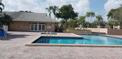 Hollywood FL 33024